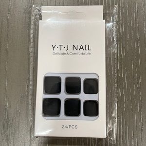 Outyua black square press on toenails
